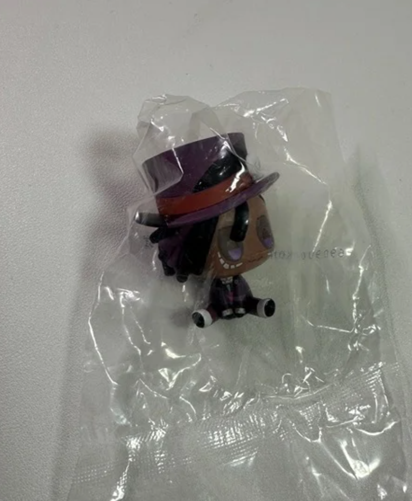 Twisted Wonderland Ichiban Kuji Ceremony Chibi Figure Night Raven College Sam